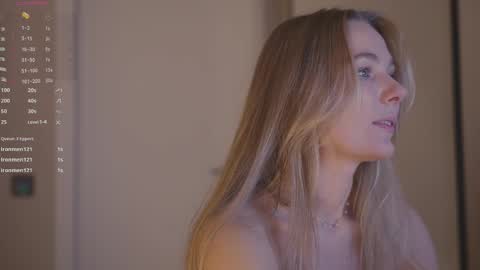 Snapshot of cute_pie_an chatting on March 6, 11:42 pm AN online show from March 6, 11:42 pm