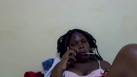 cute_roxie online show from December 9, 7:07 pm