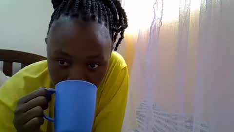 Snapshot of cute_savanna chatting on January 17, 10:55 am cute_savanna online show from January 17, 10:55 am