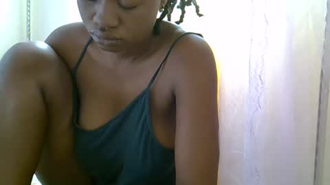 Snapshot of cute_savanna chatting on January 19, 5:37 am cute_savanna online show from January 19, 5:37 am