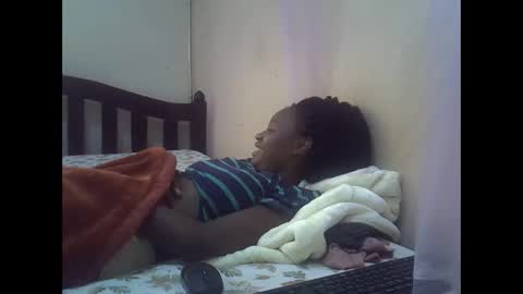 Snapshot of cute_savanna chatting on September 9, 4:56 am cute_savanna online show from September 9, 4:56 am