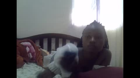 Snapshot of cute_savanna chatting on October 14, 6:03 am cute_savanna online show from October 14, 6:03 am