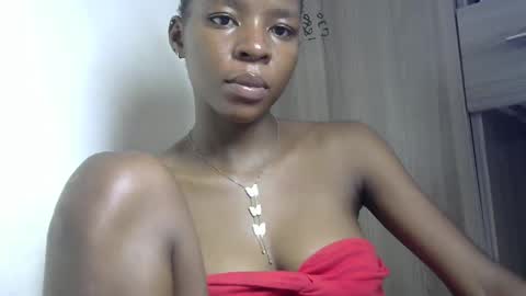 Snapshot of cute_sexy3 chatting on February 11, 11:43 am SHARON online show from February 11, 11:43 am