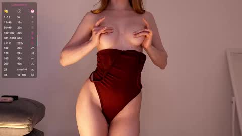  Hey im Kristina Thank you for your support  online show from March 9, 8:40 am