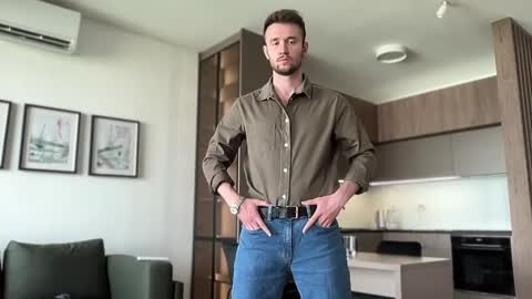 cute_skywalker online show from June 5, 10:54 am