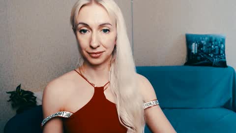 cute_smile_shy online show from March 9, 12:20 pm