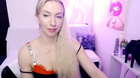 cute_smile_shy online show from February 22, 10:36 am