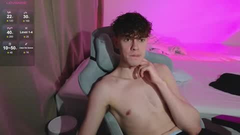 Thomas -  online show from March 23, 5:39 pm