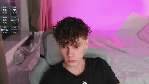 Thomas -  online show from March 29, 7:14 pm