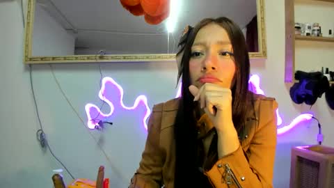 cute_zoe1 online show from February 21, 10:48 pm