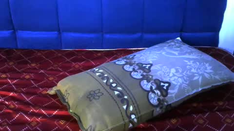 Snapshot of cuteallianah07 chatting on January 21, 9:35 am cuteallianah07 online show from January 21, 9:35 am