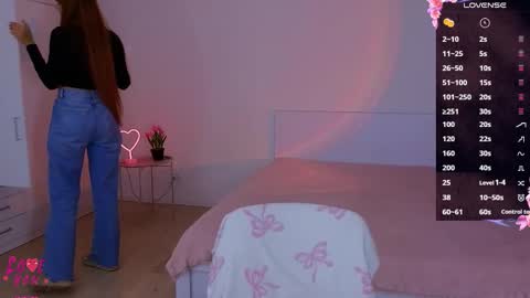 Snapshot of cuteariel7 chatting on September 17, 3:46 pm Ariel online show from September 17, 3:46 pm