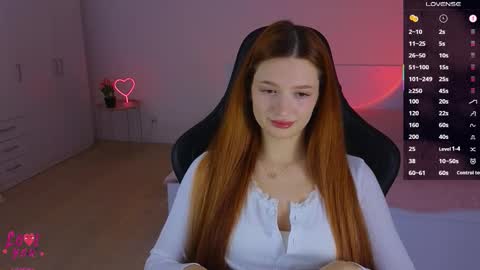 Ariel online show from December 22, 6:49 pm