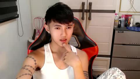 Snapshot of cuteasiancock98 chatting on May 20, 11:11 pm Steph online show from May 20, 11:11 pm