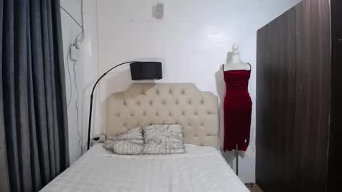 MIKAY  online show from March 28, 6:18 pm