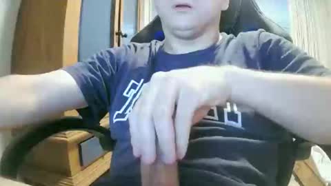 Snapshot of cuteboy090 chatting on September 11, 2:39 pm Cuteboy090 online show from September 11, 2:39 pm