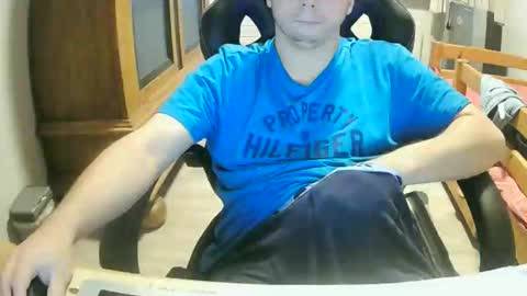 Snapshot of cuteboy090 chatting on September 20, 4:08 pm Cuteboy090 online show from September 20, 4:08 pm