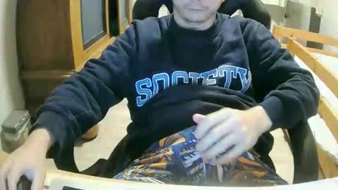 Snapshot of cuteboy090 chatting on September 23, 1:58 pm Cuteboy090 online show from September 23, 1:58 pm