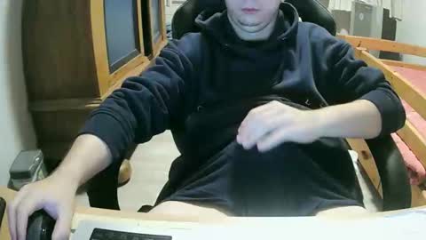 Snapshot of cuteboy090 chatting on October 3, 11:46 pm Cuteboy090 online show from October 3, 11:46 pm