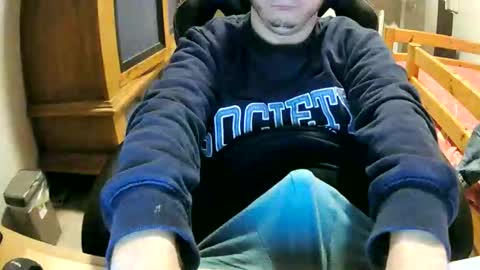 Snapshot of cuteboy090 chatting on October 18, 10:54 pm Cuteboy090 online show from October 18, 10:54 pm