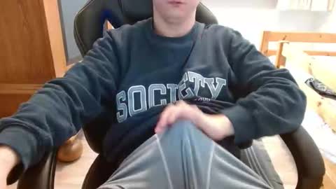 Cuteboy090 online show from April 22, 4:30 pm