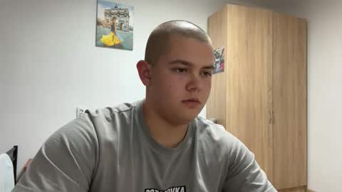 Snapshot of cutebutnaughty_ chatting on October 6, 6:16 pm Alex online show from October 6, 6:16 pm