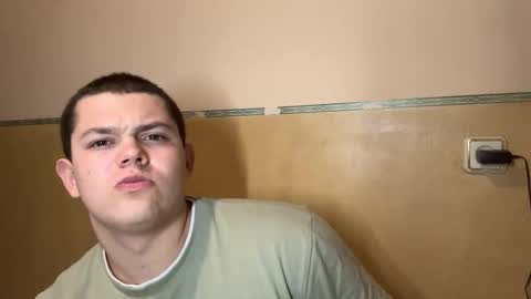 Alex online show from November 18, 8:24 pm