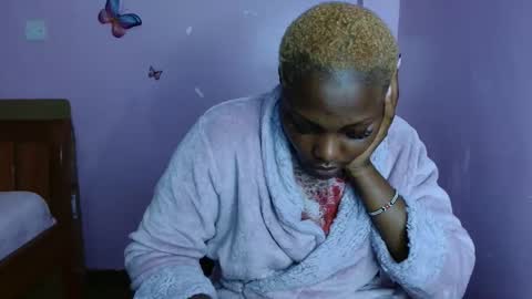 cutebuu online show from April 20, 11:39 pm