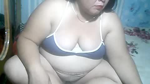 cutechubbyasian online show from August 1, 2:27 pm