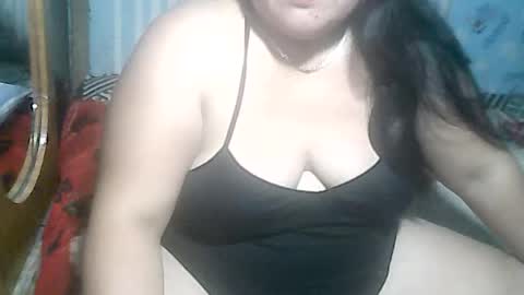 cutechubbyasian online show from August 3, 12:32 pm