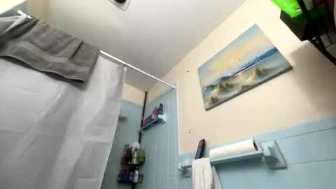 loveolots online show from February 5, 7:18 pm