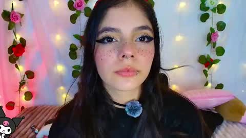 Snapshot of cutee_andrea chatting on November 11, 2:33 am Andrea 3 online show from November 11, 2:33 am