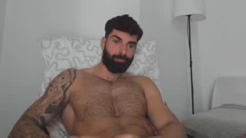 cuteeboy online show from February 8, 11:55 am