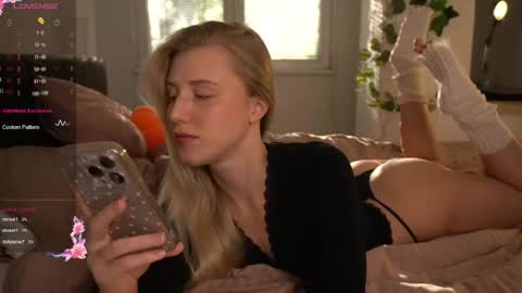 Alina online show from April 12, 4:01 pm