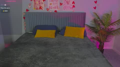 Snapshot of cutefever chatting on June 7, 1:21 am Amyy online show from June 7, 1:21 am
