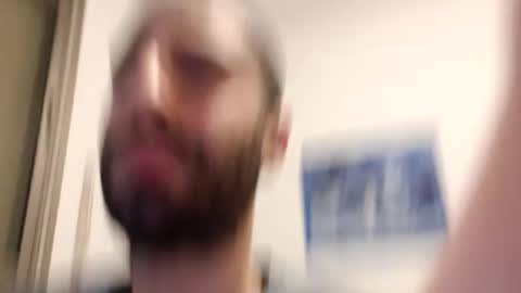 cuteguy52 online show from March 28, 10:42 pm