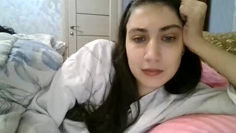 cutekattie online show from October 22, 2:45 am
