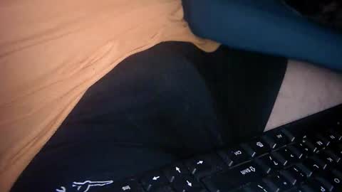 Snapshot of cuteman88 chatting on November 24, 9:25 pm Cuteman online show from November 24, 9:25 pm