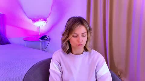 cutemirage online show from November 21, 2:27 pm