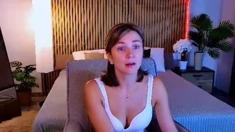 Snapshot of cutemirage chatting on July 8, 2:54 pm cutemirage online show from July 8, 2:54 pm