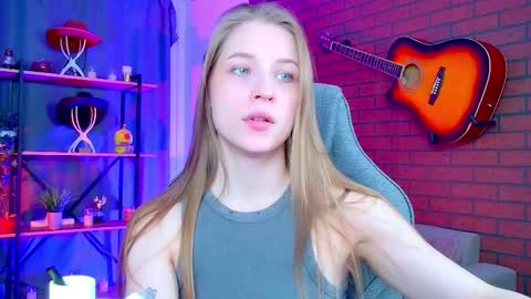 Rina online show from March 6, 8:44 am