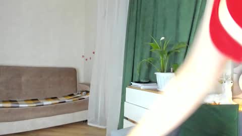 cutesmile sharon online show from January 1, 1:58 am