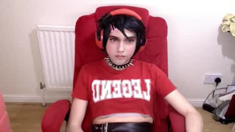 Snapshot of cutest_princess chatting on December 2, 11:34 pm cutest_princess online show from December 2, 11:34 pm