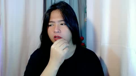 cute online show from February 20, 2:19 am