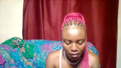 Snapshot of cutey_lunar chatting on January 30, 3:29 pm cutey_lunar online show from January 30, 3:29 pm