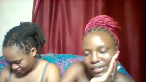 Snapshot of cutey_lunar chatting on February 2, 11:21 pm cutey_lunar online show from February 2, 11:21 pm