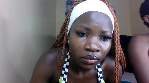 Snapshot of cutey_mara chatting on June 15, 3:42 am cutey_mara online show from June 15, 3:42 am