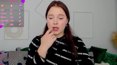 Nika  online show from October 3, 9:45 pm