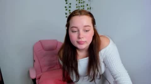 Nika  online show from February 24, 2:15 pm