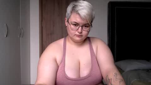 Sophie  Lilith online show from November 11, 6:13 am